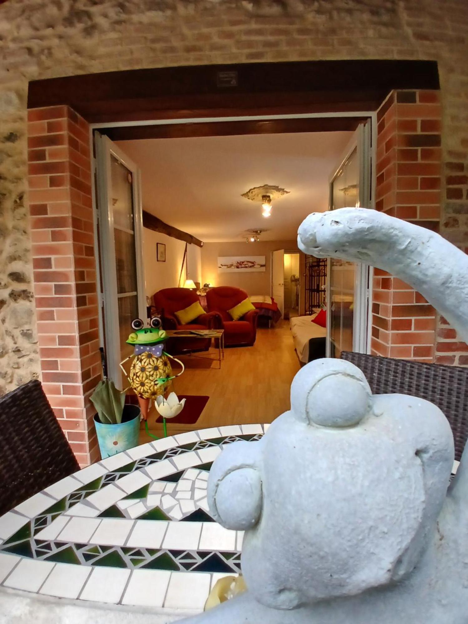 La Crapounette (Adults Only) Pierry Exterior photo