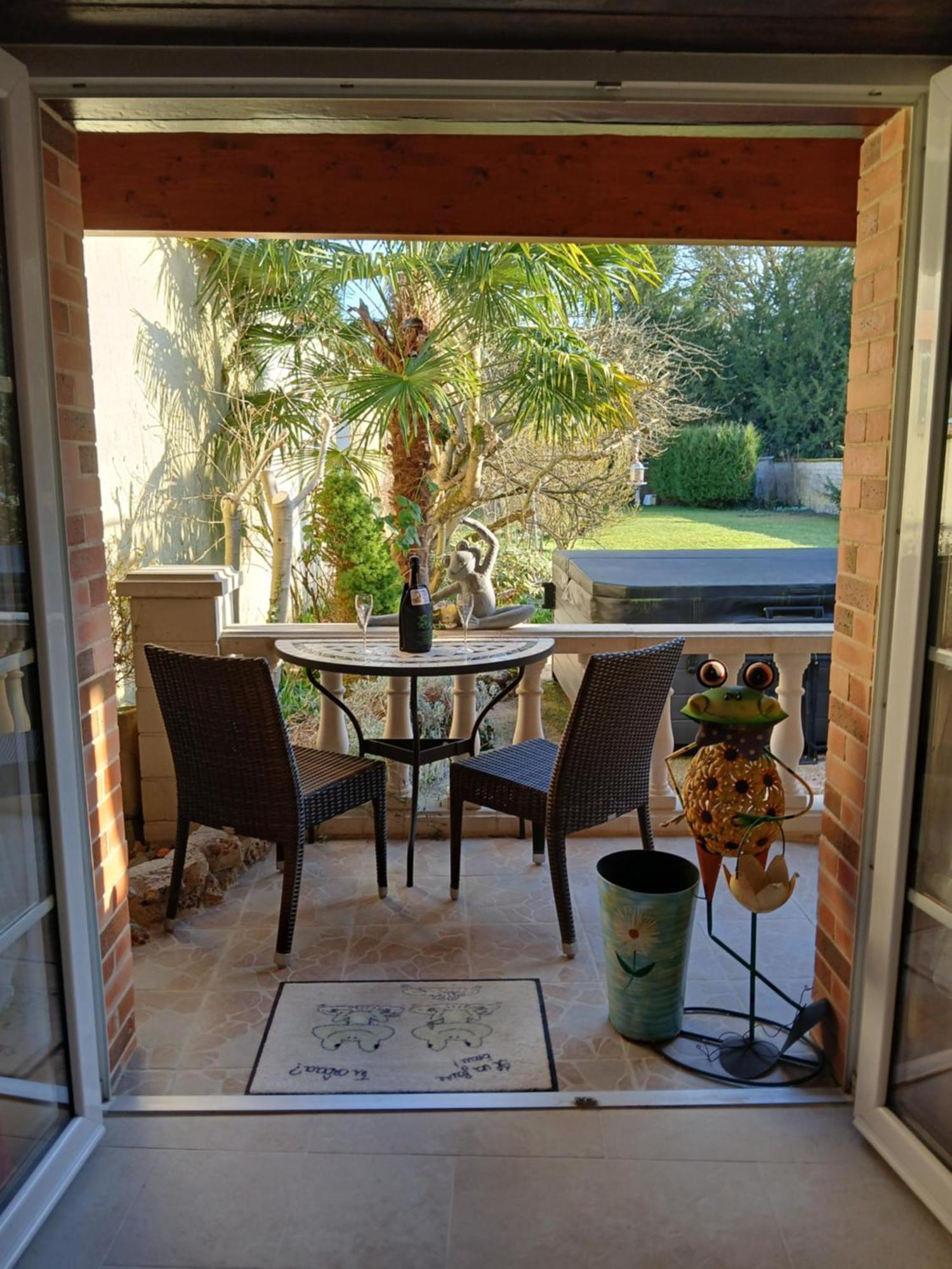 La Crapounette (Adults Only) Pierry Exterior photo